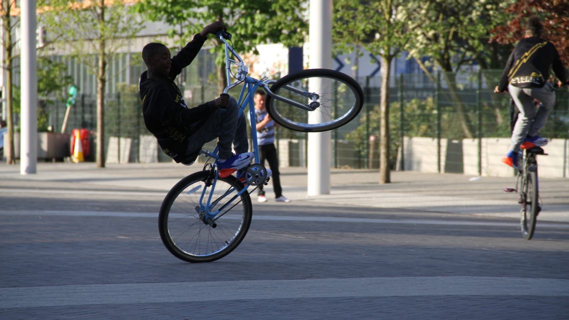 Inside London’s Bike Crews Keeping Kids Out of Crime
