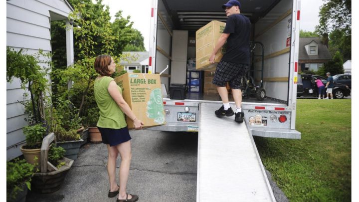 Growing Reluctance to Move: Job Relocations Down