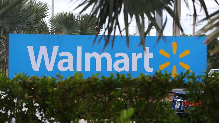 Walmart to Use Blockchain to Track Lettuce
