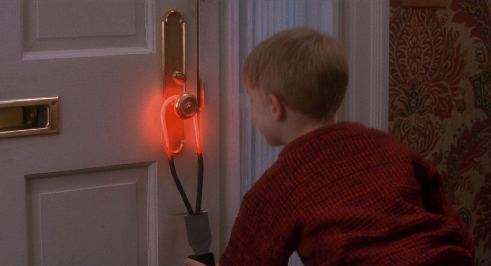 Kevin McAllister and the doorknob