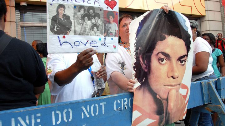 The Fans Who Refuse to Believe Michael Jackson Is Dead