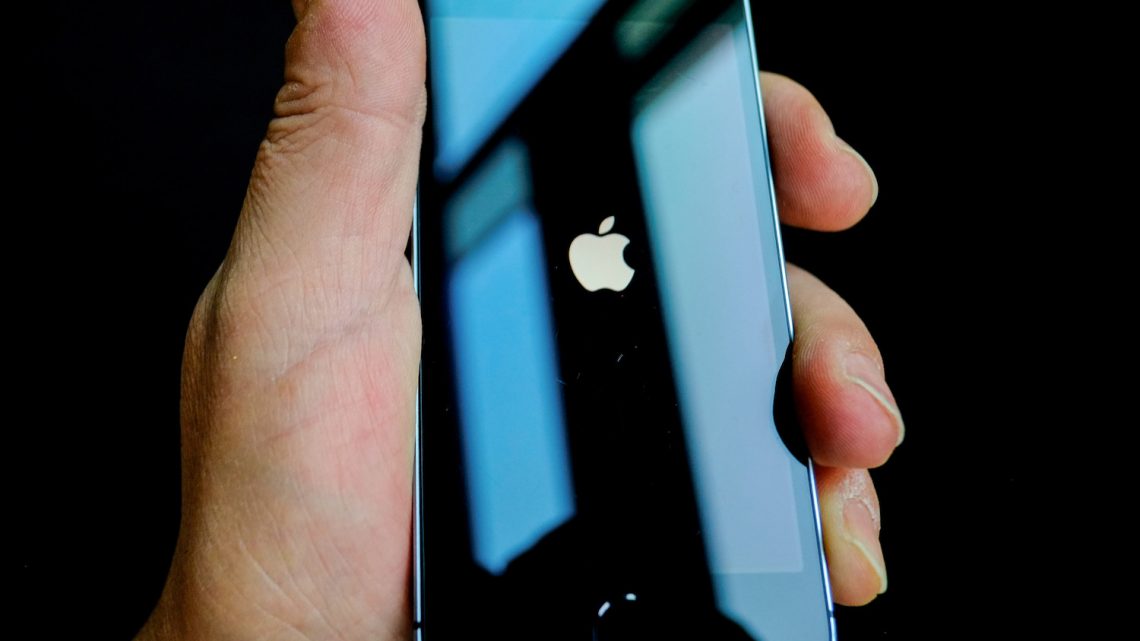 Google Says Malicious Websites Have Been Quietly Hacking iPhones for Years