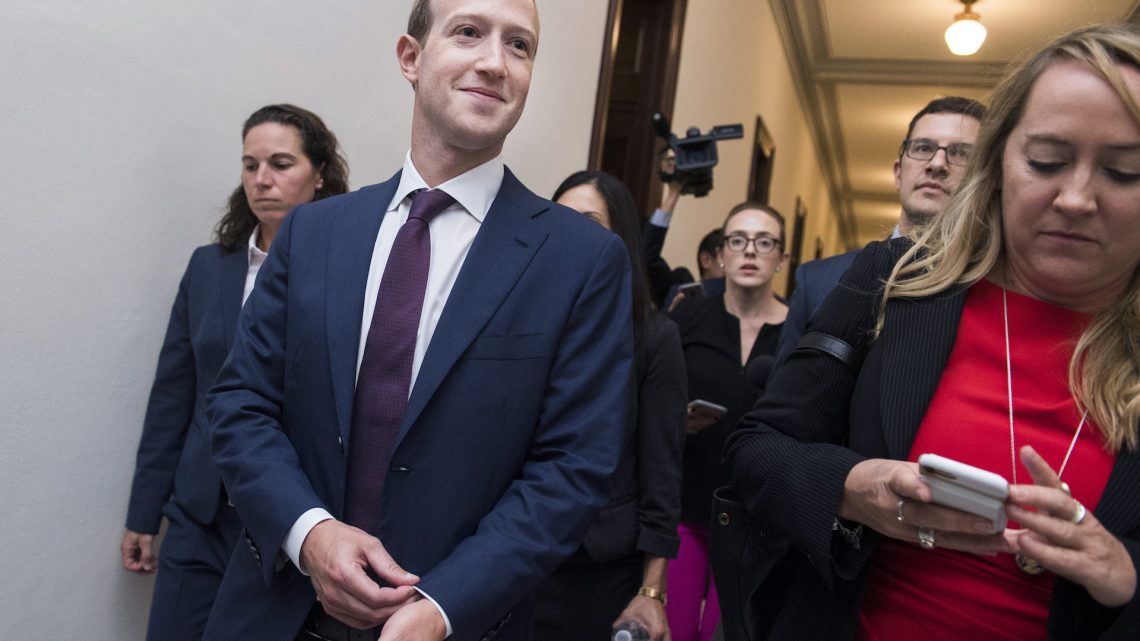 Mark Zuckerberg Just Turned Himself into a Congressional Piñata