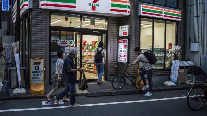 A Japanese 7-Eleven Wanted to Close for a Few Hours a Day, Then Fully Went Rogue
