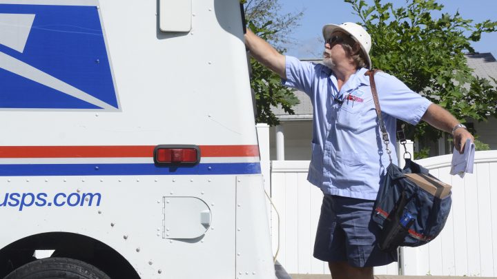 USPS Is Telling Mail Carriers They Can’t Sign as Witnesses for Voters